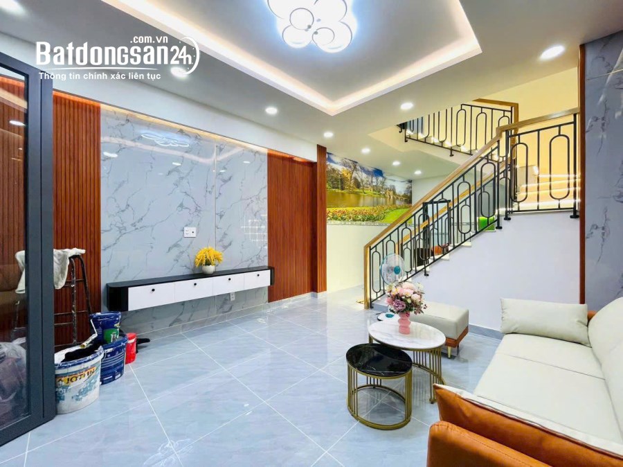 Bán nhà Đường Cách Mạng Tháng Tám (Quận 10 cũ), Phường Tân Hòa, Hồ Chí Minh