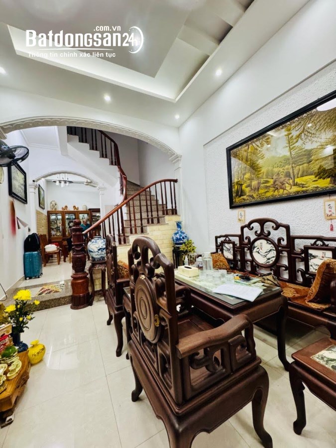 BÁN NHÀ TRẦN CUNG - HAI THOÁNG - NGÕ THÔNG - 56M2 - 4 TẦNG - 10.5 TỶ