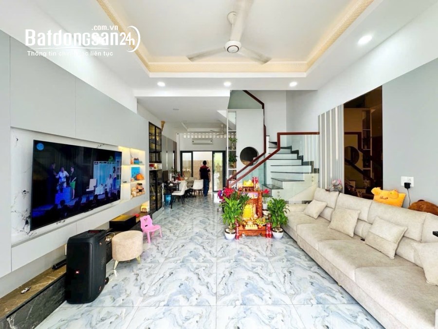 Bán nhà Chuyên Dùng 9 (Quận 7 cũ), Phường Tân Mỹ, Hồ Chí Minh