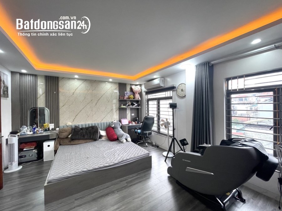 Bán nhà Phố Hà Trì, Hà Đông - 40m², 5 tầng, thang máy, chỉ 7.2 tỷ!