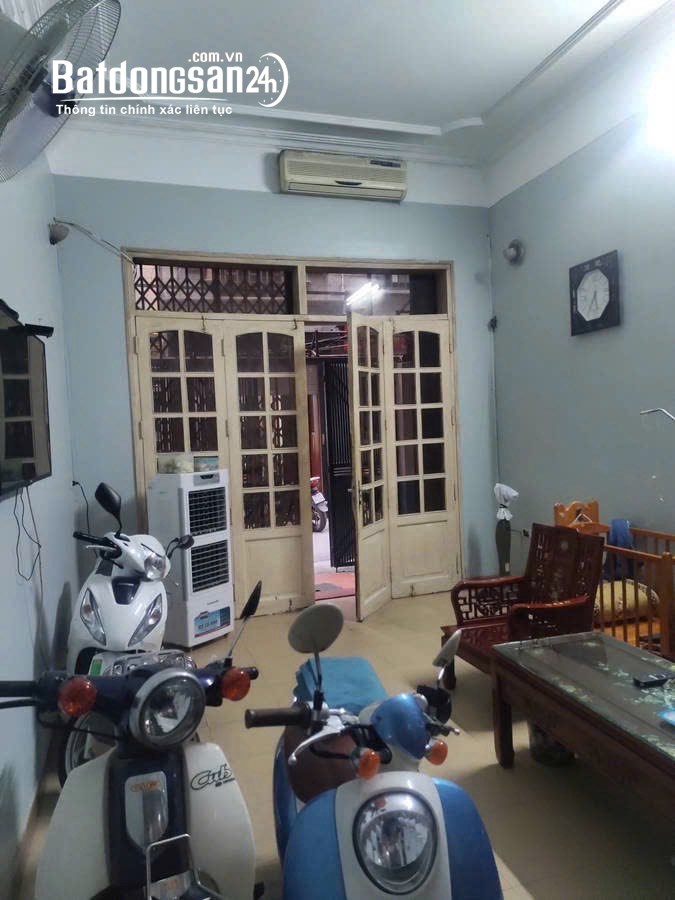 Bán nhà mặt tiền Phố Cự Lộc (Q Thanh Xuân cũ), Phường Khương Đình, TP Hà Nội