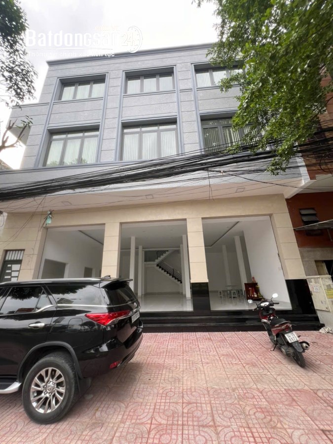 Bán nhà mặt tiền Đường Trường Chinh (Quận 12 cũ), Phường Đông Hưng Thuận, Hồ Chí Minh