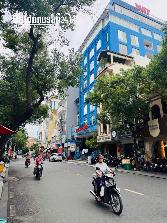 Bán nhà mặt tiền Đường Trương Quốc Dung (Q Phú Nhuận cũ), Phường Đức Nhuận, Hồ Chí Minh