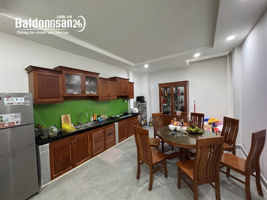 Bán nhà mặt tiền Bàu Cát (Q Tân Bình cũ), Phường Bảy Hiền, Hồ Chí Minh