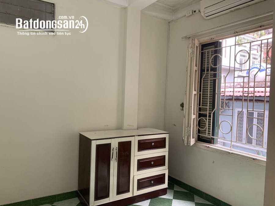 Cho thuê nhà Đường Đội Cấn (Q Ba Đình cũ), Phường Ba Đình, TP Hà Nội, 13.5 triệu/Tháng