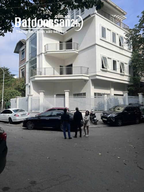 Bán Biệt thự-Villas Phường Cầu Giấy, Hà Nội