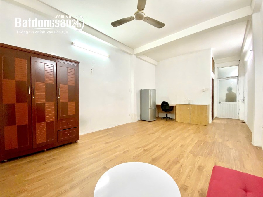 Cho thuê nhà Đường Cộng Hòa (Q Tân Bình cũ), Phường Bảy Hiền, Hồ Chí Minh