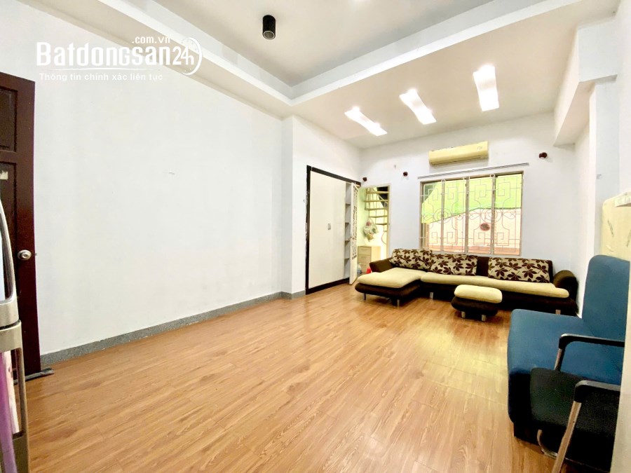 Cho thuê nhà Đường Cộng Hòa (Q Tân Bình cũ), Phường Bảy Hiền, Hồ Chí Minh