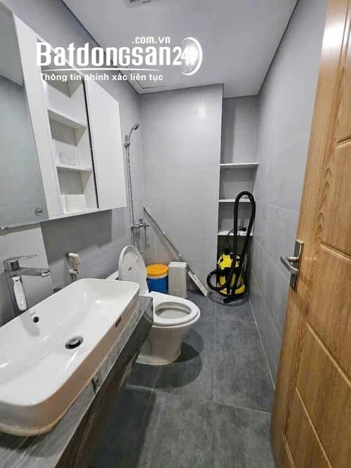 Bán nhà mặt tiền Đường Mạc Thái Tổ (Q Cầu Giấy cũ), Phường Cầu Giấy, TP Hà Nội