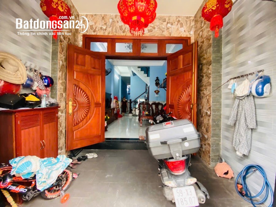 Bán Nhà 3L mới xây – Linh Tây, Thủ Đức – 70m2, Hẻm xe hơi thông muôn nơi – 8.7Tỷ TL !