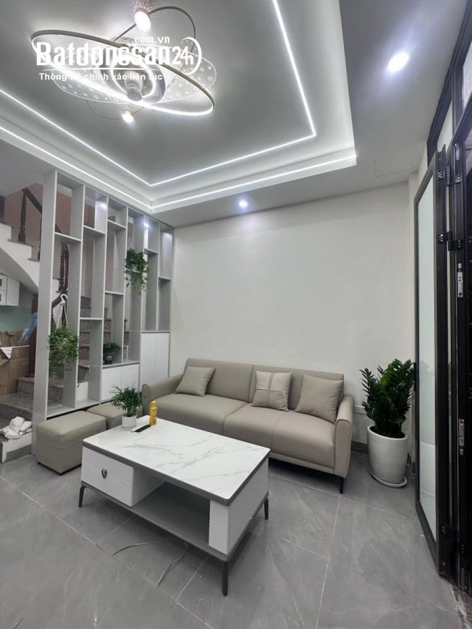 BÁN NHÀ HỒ TÙNG MẬU - CẦU GIẤY - NGÕ Ô TÔ - FULL NỘT THẤT - 30M2 - 5 TẦNG - 7.55 TỶ
