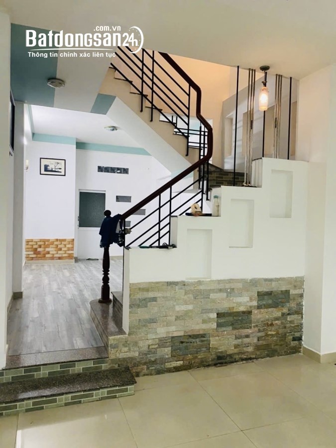 Bán nhà mặt tiền Đường Tạ Quang Bửu, Phường Chánh Hưng (Quận 8 cũ), TP Hồ Chí Minh