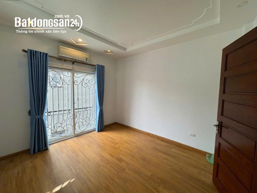 ĐÀM QUANG TRUNG – BÁT KHỐI – LONG BIÊN – 81M – 5 TẦNG – LÔ GÓC 2 THOÁNG – THANG MÁY 