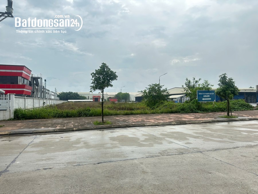 Bán 5761 m2 đất trong Khu công nghiệp Tam Dương - Tỉnh Phú Thọ