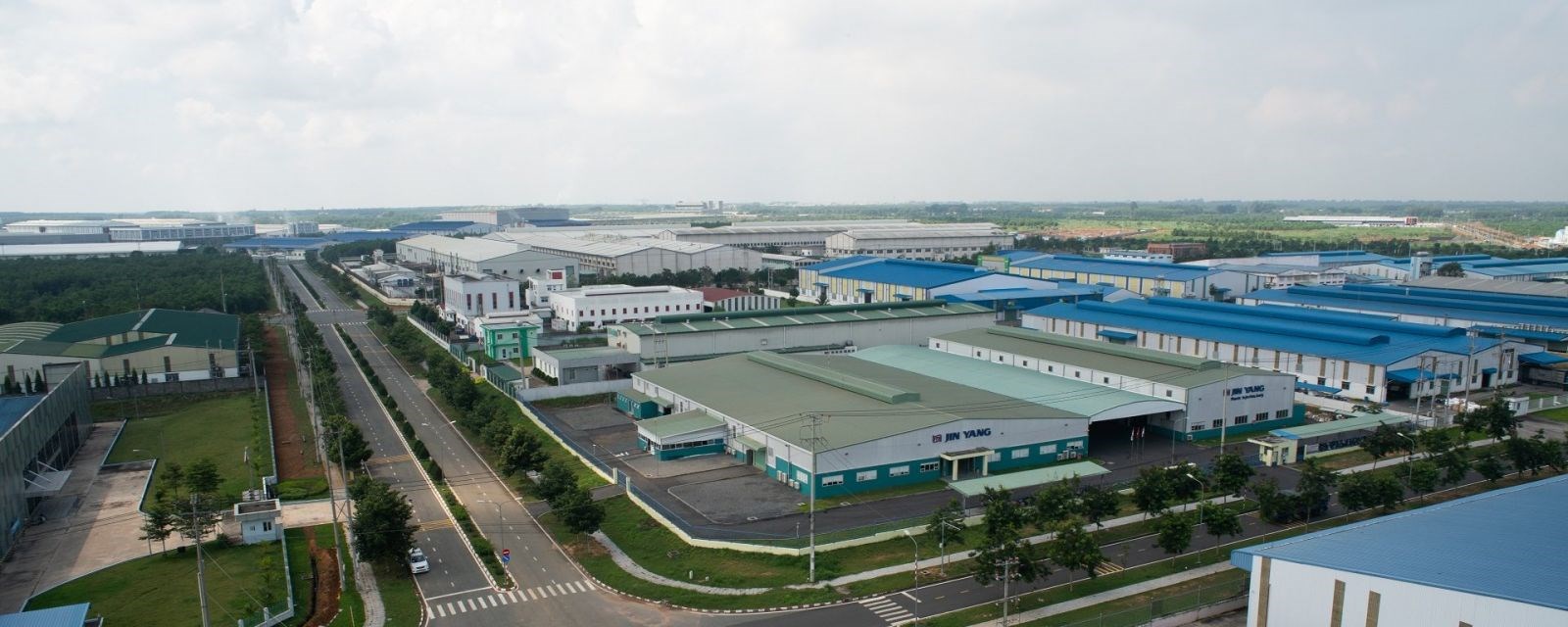 3,370m2 Thổ cư 520m2, đất SKC 1,200m2 , Vị trí trung tâm, dân cư đông kín, Trảng Bom