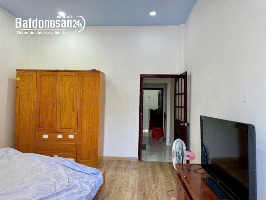 Bán nhà Đường Cống Lở, Phường Tân Sơn (Q Tân Bình cũ), TP Hồ Chí Minh