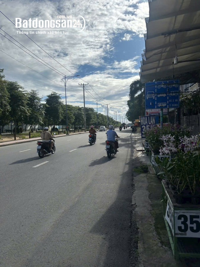Bán nhà mặt tiền Đường Trần Văn Giàu, Phường Tân Tạo (Q Bình Tân cũ), Hồ Chí Minh