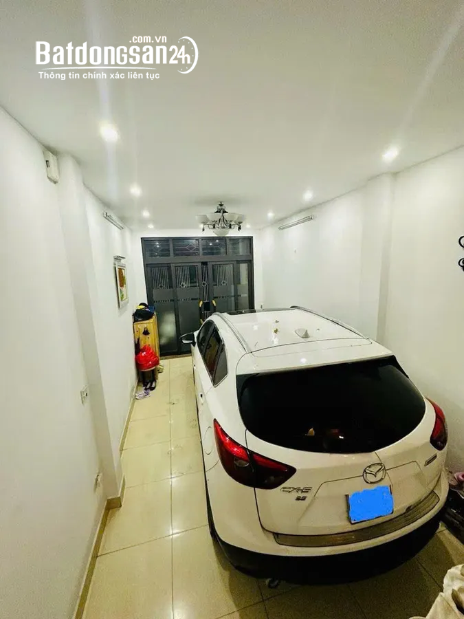 54m2x5 tầng gara ô tô tránh, Đê La Thành, Phường Ô Chợ Dừa (Q Đống Đa cũ), TP Hà Nội