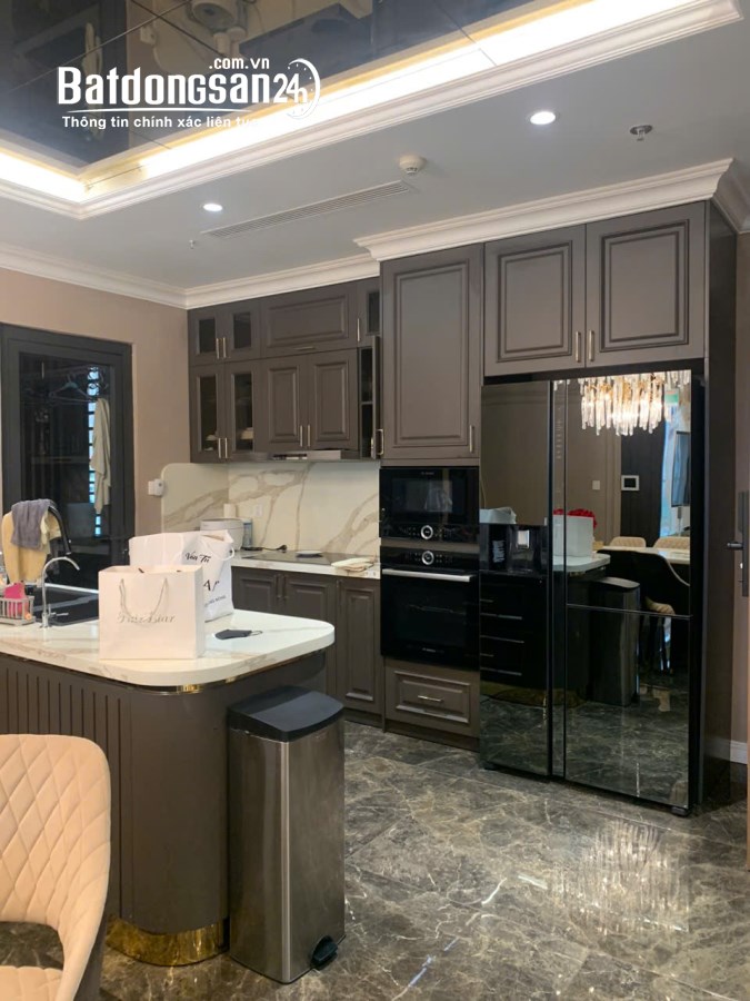 Cho thuê Vinhomes Skylake Phạm Hùng, tòa S2, 4PN, 3WC, view hồ giá chỉ 62tr/tháng