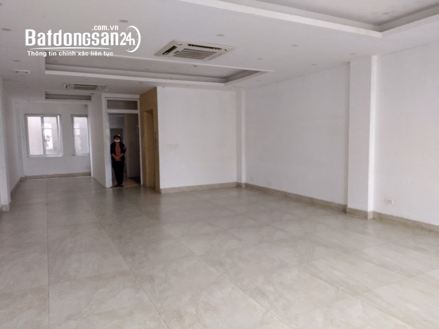 Cho thuê nhà Phố Việt Hưng, Phường Việt Hưng (Q Long Biên cũ), TP Hà Nội