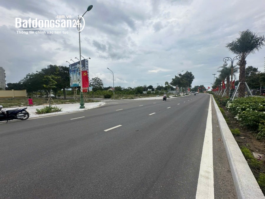 BÁN ĐẤT MẶT TIỀN ĐƯỜNG 16/4  Phường Phan Rang (Phan Rang cũ), Khánh Hòa