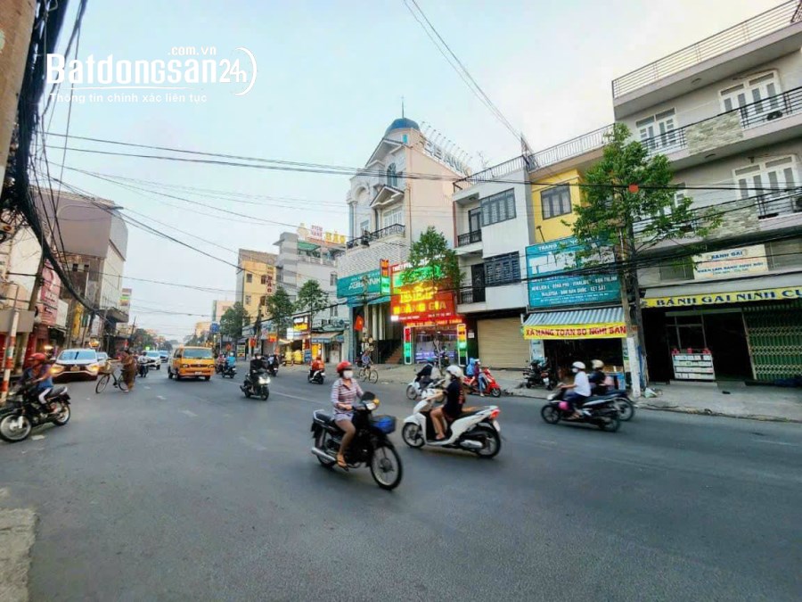  Bán đất lô góc 71m2 mặt tiền đường Quang Trung (P.Hoà Bình) chỉ 3,2 tỉ