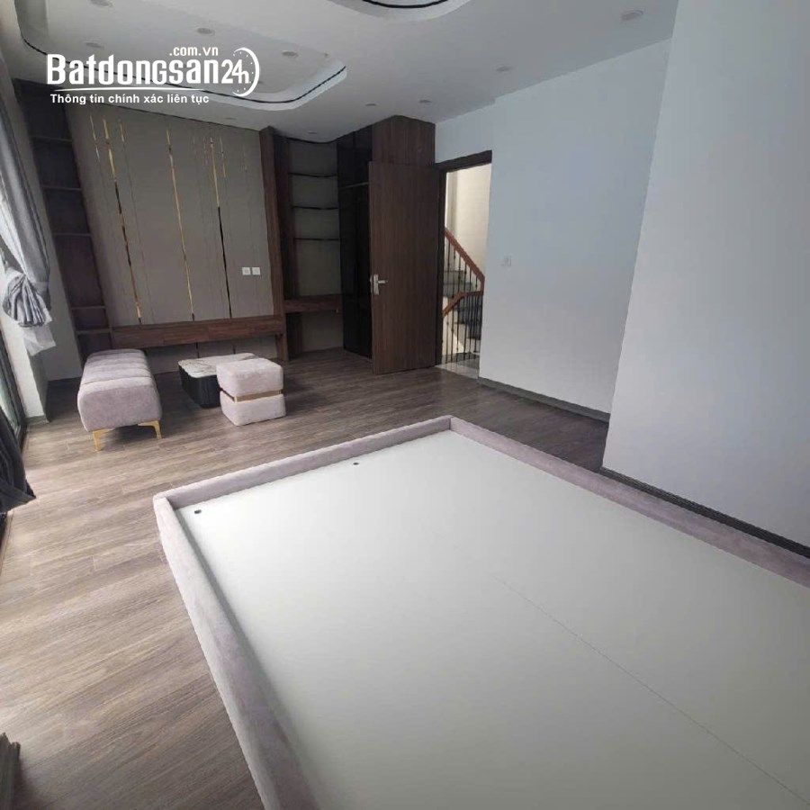 BÁN NHÀ SÀI ĐỒNG – NGUYỄN VĂN LINH LONG BIÊN – 36M² – 5 TẦNG – GARA Ô TÔ – 7,65 TỶ