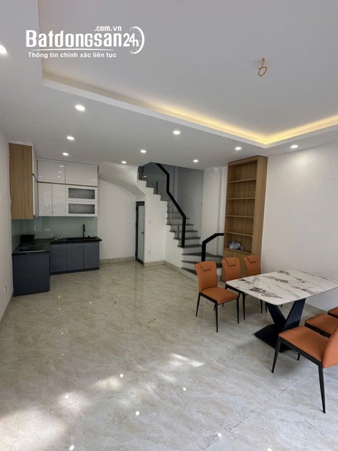 BÁN NHÀ SÀI ĐỒNG – NGUYỄN VĂN LINH LONG BIÊN – 36M² – 5 TẦNG – GARA Ô TÔ – 7,65 TỶ