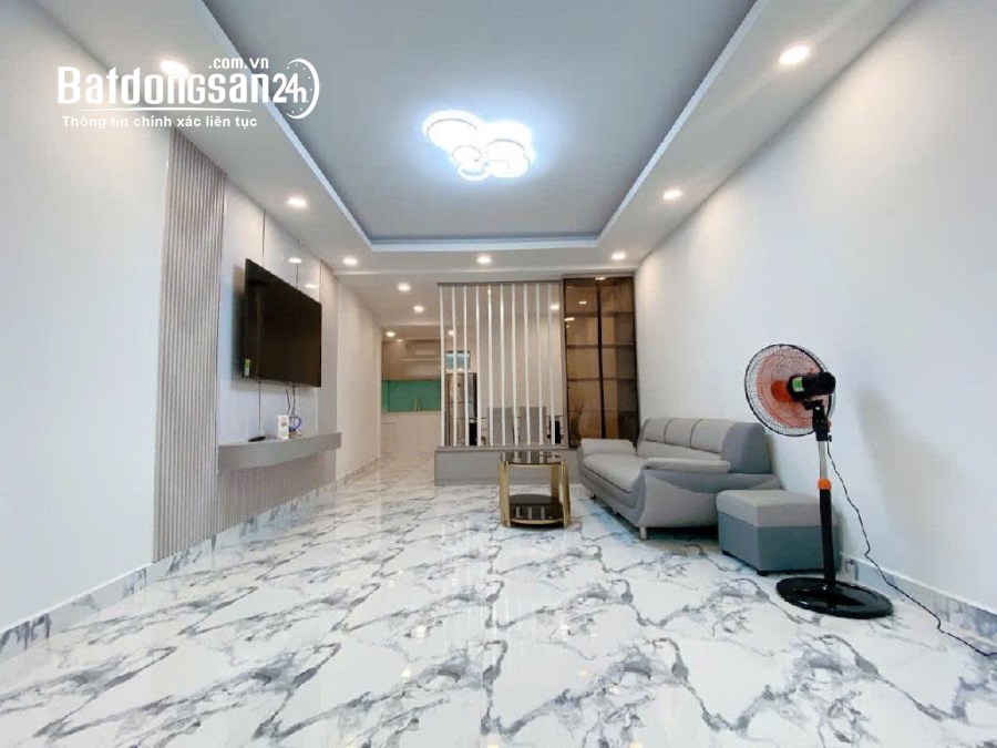 NHÀ BÁN NGUYỄN TRỌNG TUYỂN- 3 TẦNG- NHỈNH 6TỶ- TÂN BÌNH