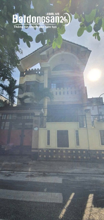Bán Biệt thự-Villas Đường Nguyễn Văn Thoại, Phường An Hải (Q Sơn Trà cũ), Đà Nẵng