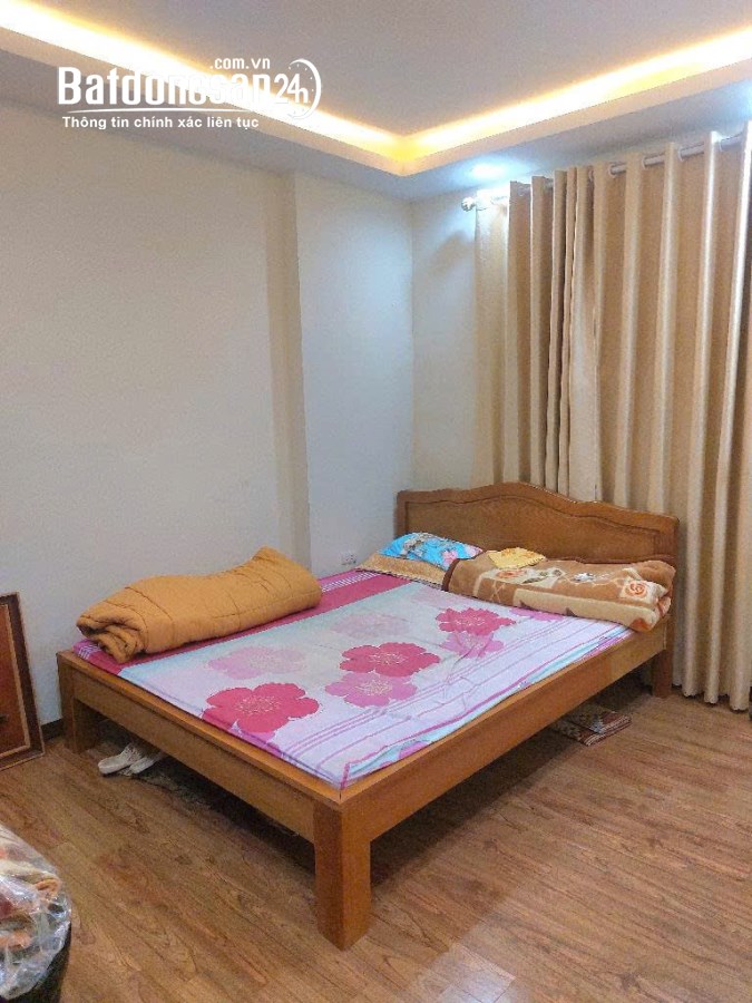 BÁN NHÀ BÁT KHỐI PHỐ TRẠM LONG BIÊN – 42M – 5 TẦNG –LÔ GÓC – 5 PHÒNG NGỦ – Ô TÔ  9,8T