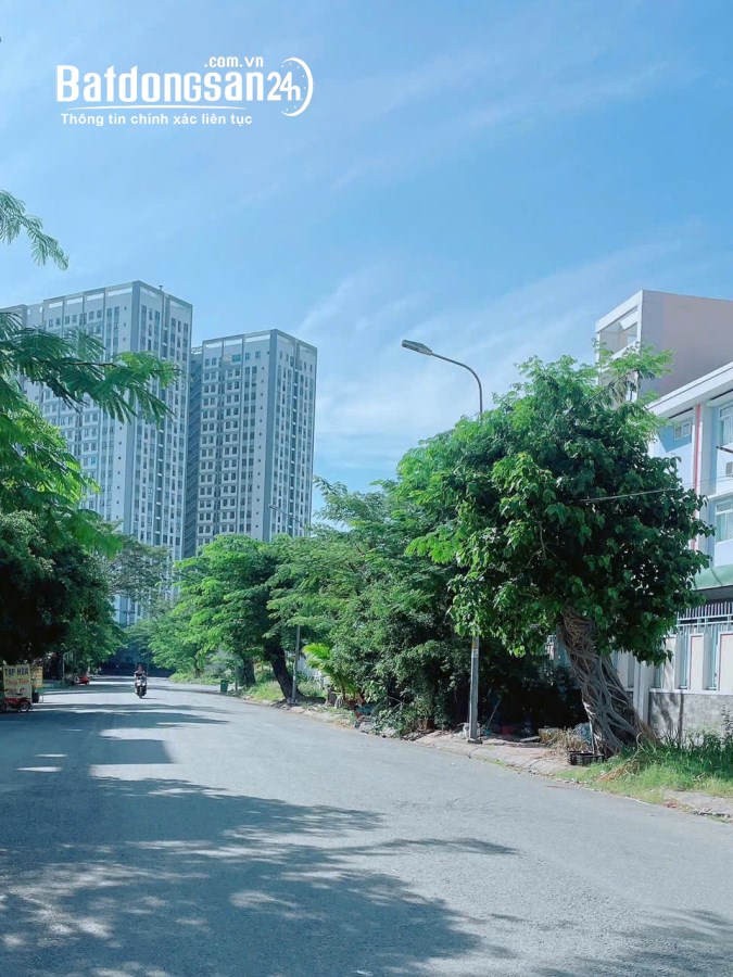 Tôi cần BÁN gấp nền đất KDC 13E Intresco 100m2 lô G giá  4 Tỷ 650 đã có Móng Cọc