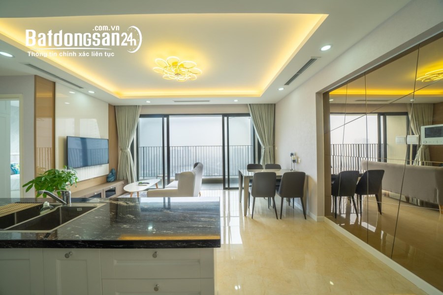 Vinhomes D'Capitale bán căn góc 3 ngủ hướng hồ ĐN tòa C6, tầng cao