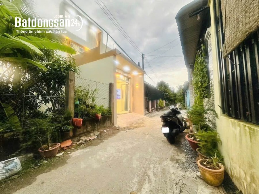 Bán nhà Phường Long Châu (TP Vĩnh Long cũ), Vĩnh Long