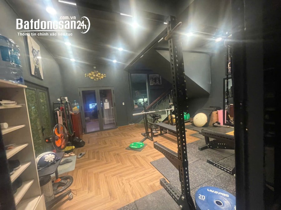 Bán Biệt thự-Villas Phường Tân Thuận (Quận 7 cũ), Hồ Chí Minh