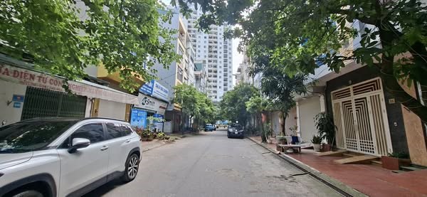 Bán nhà mặt tiền Đường Ngô Thì Nhậm, Phường Hà Đông (Q Hà Đông cũ), Hà Nội