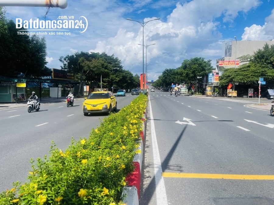 2 lô liền kề mặt tiền Lê Văn Việt, Phường Tăng Nhơn Phú (Quận 9 cũ) chỉ 15.5tỷ/lô
