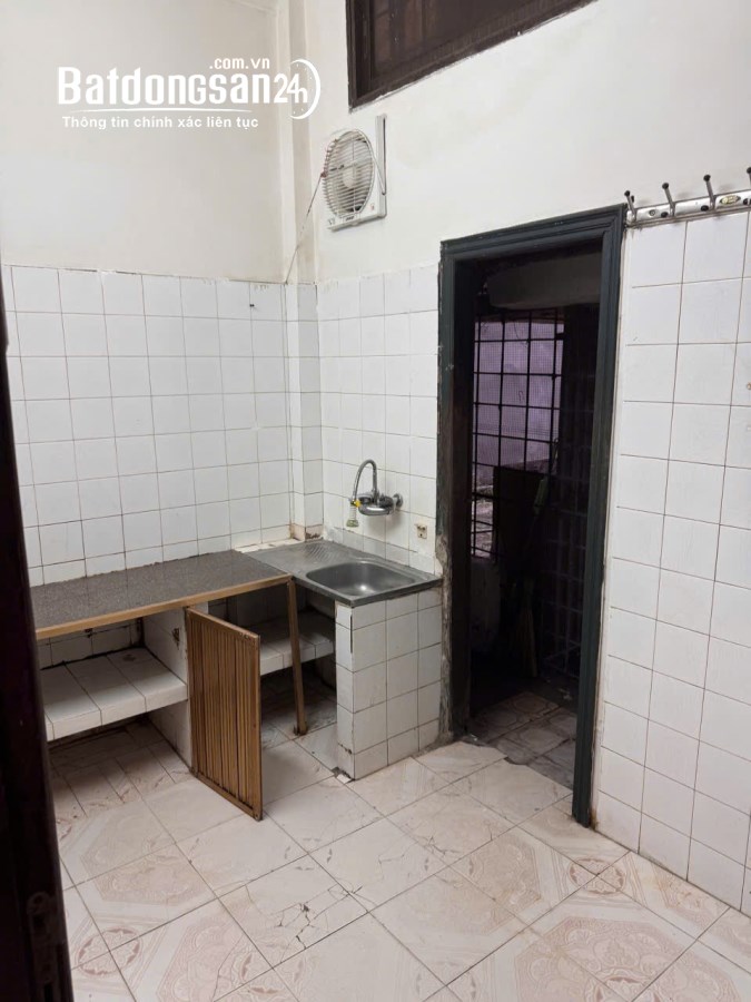 Cho thuê nhà riêng Hồ Đắc Di, Đống Đa 30m x 4T giá 10tr, NHÀ ĐẸP, 5M ô tô, kinh doanh
