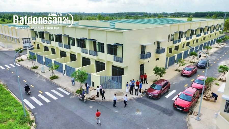 Nhà phố trong KCN Phước Đông hường Gò Dầu, chỉ 1,7 tỷ/căn 2PN cho thuê 10tr/th.Lh 0938677909