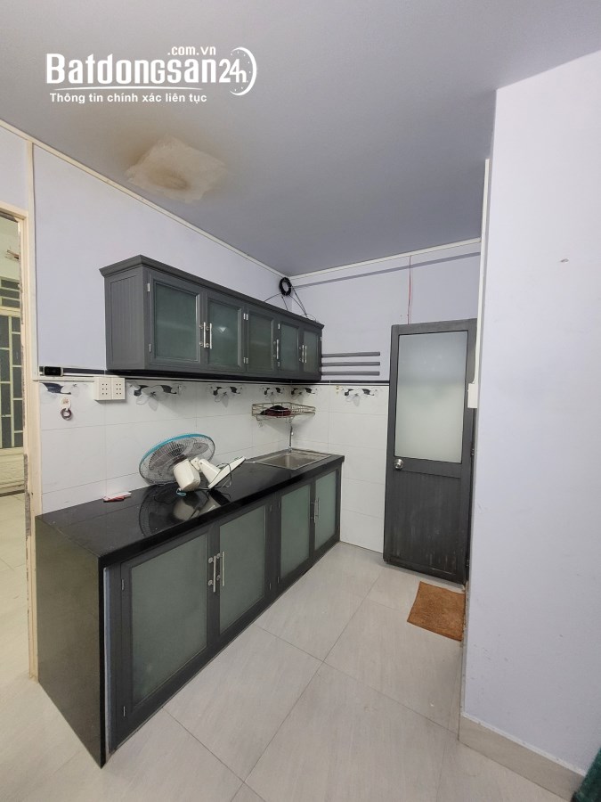 Bán nhà Đường Nguyễn Văn Cừ, Phường Cầu Ông Lãnh (Quận 1 cũ), Hồ Chí Minh