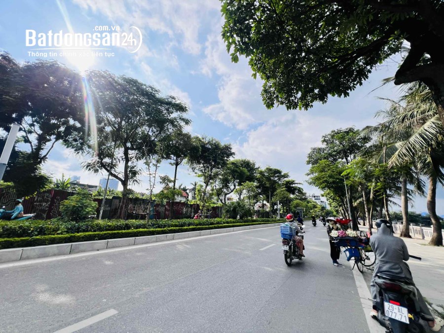 MẶT PHỐ LẠC LONG QUÂN, DUY NHẤT MẢNH ĐẤT DT 210m, MT 10m,Phường Tây Hồ