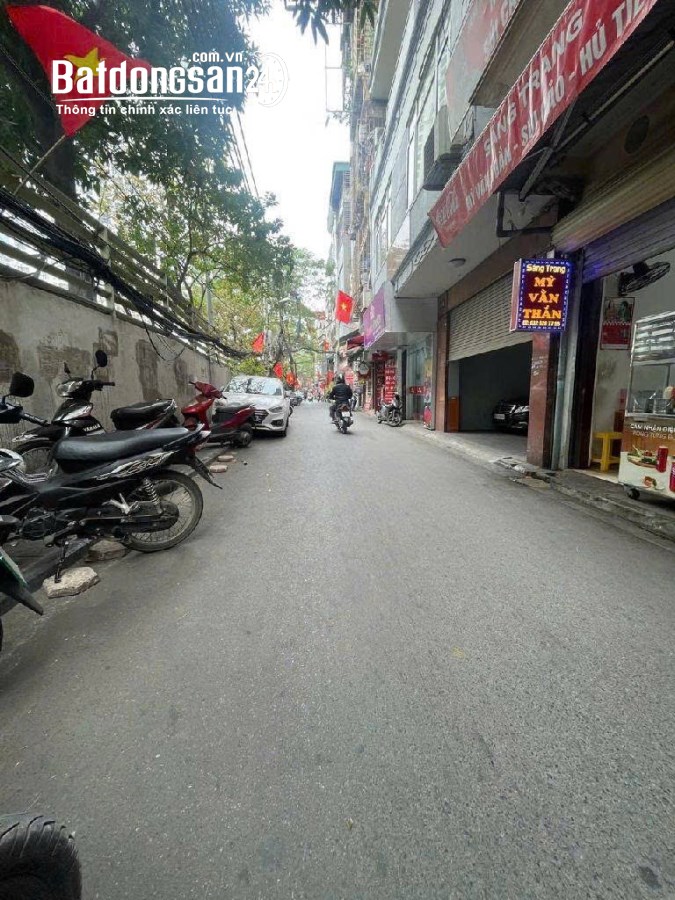 BÁN NHÀ PHỐ QUANG TRUNG_SÁT TRƯỜNG NGUYỄN HUỆ_NHÀ 5 TẦNG VỈA HÈ KINH DOANH
