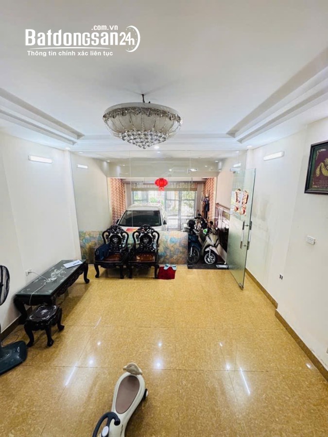 BÁN NHÀ PHỐ QUANG TRUNG_SÁT TRƯỜNG NGUYỄN HUỆ_NHÀ 5 TẦNG VỈA HÈ KINH DOANH