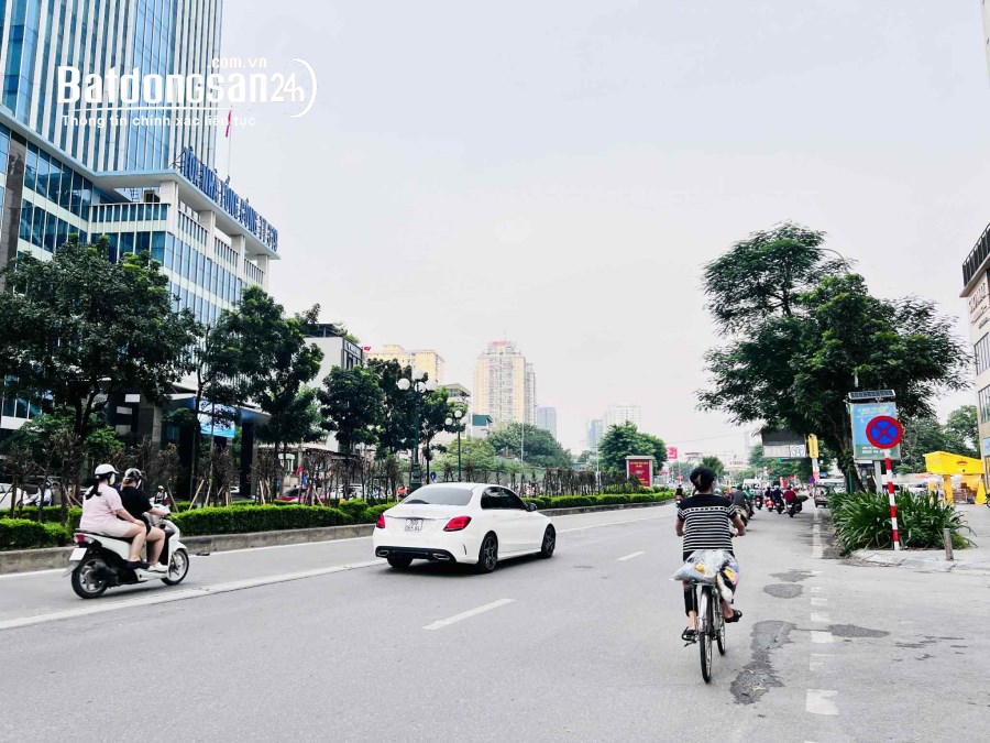 SIÊU PHẨM LÔ GÓC, 3 MẶT THOÁNG, NGUYỄN TUÂN, DÒNG TIỀN 3tỷ/ năm, Phường Thanh Xuân