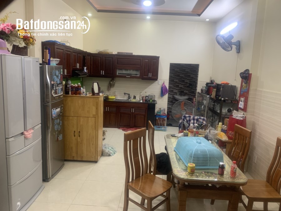 Bán nhà 2 lầu hẻm xe hơi lớn số 67/11 Lê Thị Hoa TP Thủ Đức