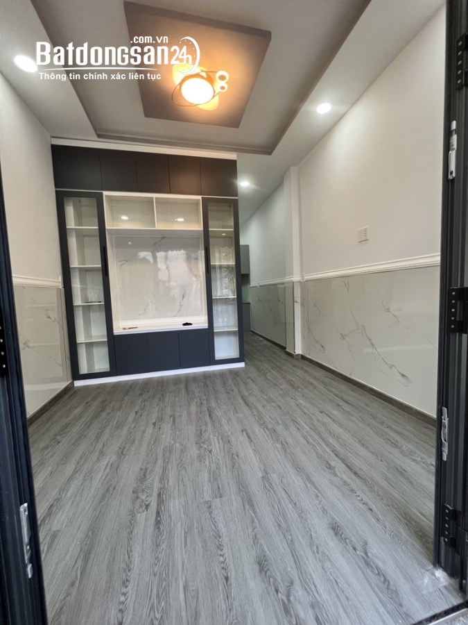 Bán nhà Phường Linh Tây - Thủ Đức, 35m2, 3.35 tỷ, SHR, vào ở ngày,