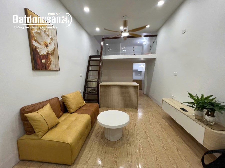 Cho thuê nhà tập thể T1, ngõ 76 Nguyễn Chí Thanh, Đống Đa 35m, 2PN, giá 7tr, Phường Láng