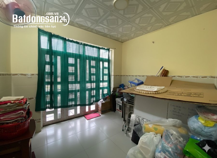 Bán nhà Đường Lý Tế Xuyên, Chỉ 2.5 tỷ, 33m2, SHR, HXH tại Linh Đông, Thủ Đức cũ