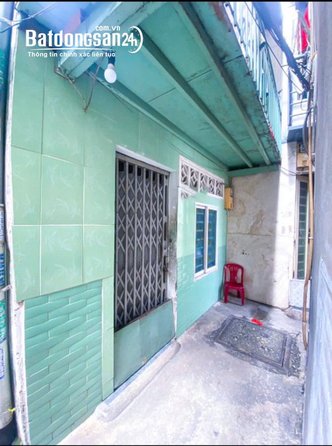 CHÍNH CHỦ BÁN NHÀ NHỎ DT 3,3 x 3,5, Phường Minh Phụng (Quận 11 cũ), TP Hồ Chí Minh