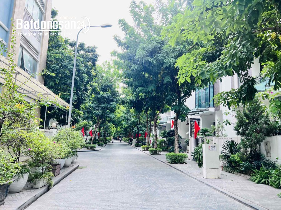 BIỆT THỰ 200M² Nguyễn Tuân, Phường Khương Đình (Q Thanh Xuân cũ), TP Hà Nội